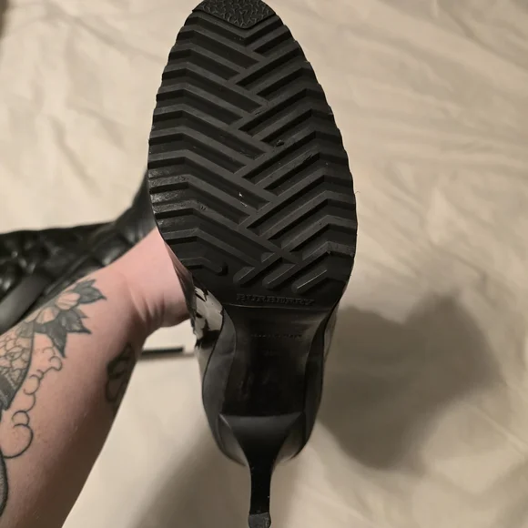 Burberry Black Quilted Ankle Boots - Picture 5 of 10